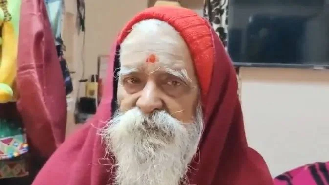 रामल्लाची प्राणप्रतिष्ठा करणारे मुख्य पुजारी आचार्य लक्ष्मीकांत दीक्षित कालवश.