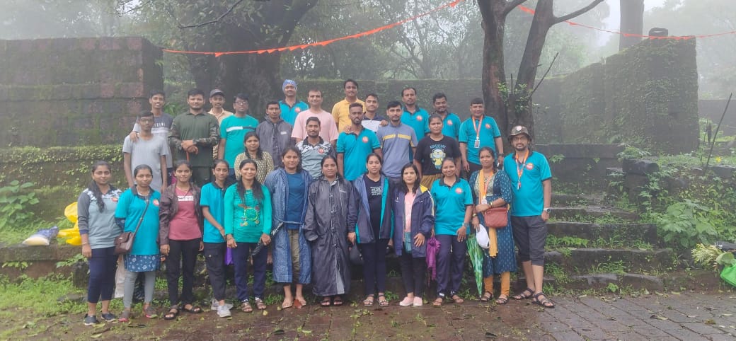 रांगणा गड दुर्गदर्शन आणि वृक्षारोपण मोहीम संपन्न ; ३९ दुर्गप्रेमींचा सहभाग.