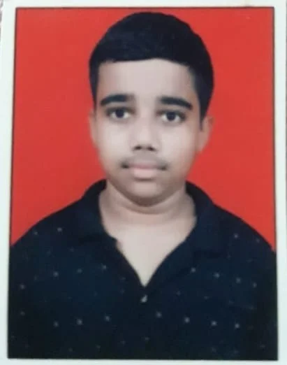 सोहम हिर्लेकर ग्रामीण शिष्यवृत्ती साठी पात्र.