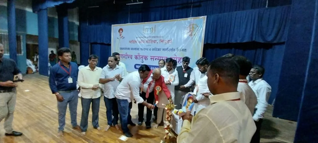 राजकीय दिग्गजांनी 'व्हाॅईस ऑफ मिडिया सिंधुदुर्ग' च्या उपक्रमांची मुक्तकंठाने केली प्रशंसा : पत्रकार पाल्यांचा गुण गौरव सोहळा.