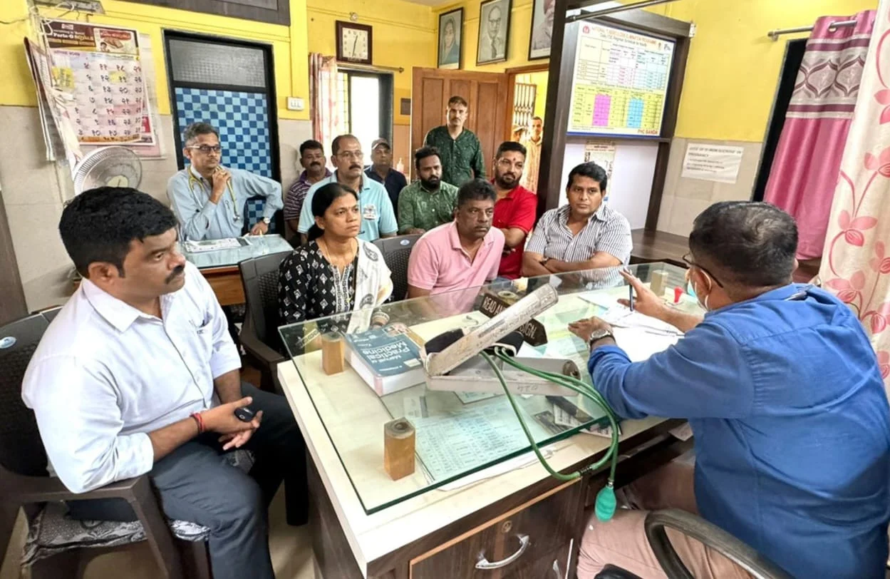 बांदा भाजपा शिष्टमंडळाची प्राथमिक आरोग्य केंद्रास भेट