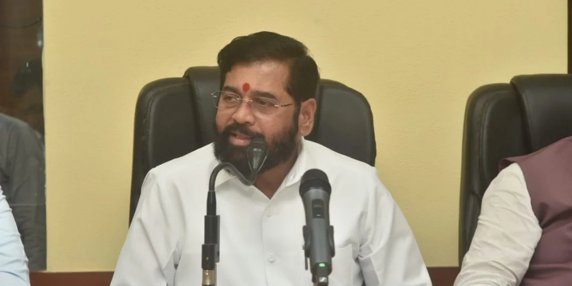 मालवणमधील राजकोट येथील छत्रपती शिवाजी महाराजांच्या पुतळ्याच्या कामाला गती