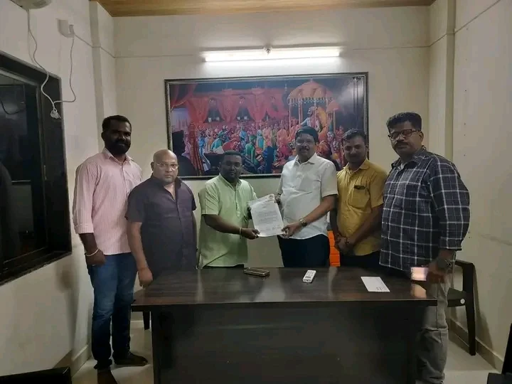 शिवसेना बांधकाम कामगार सेनेच्या जिल्हाध्यक्ष पदी प्रसाद गावडे.