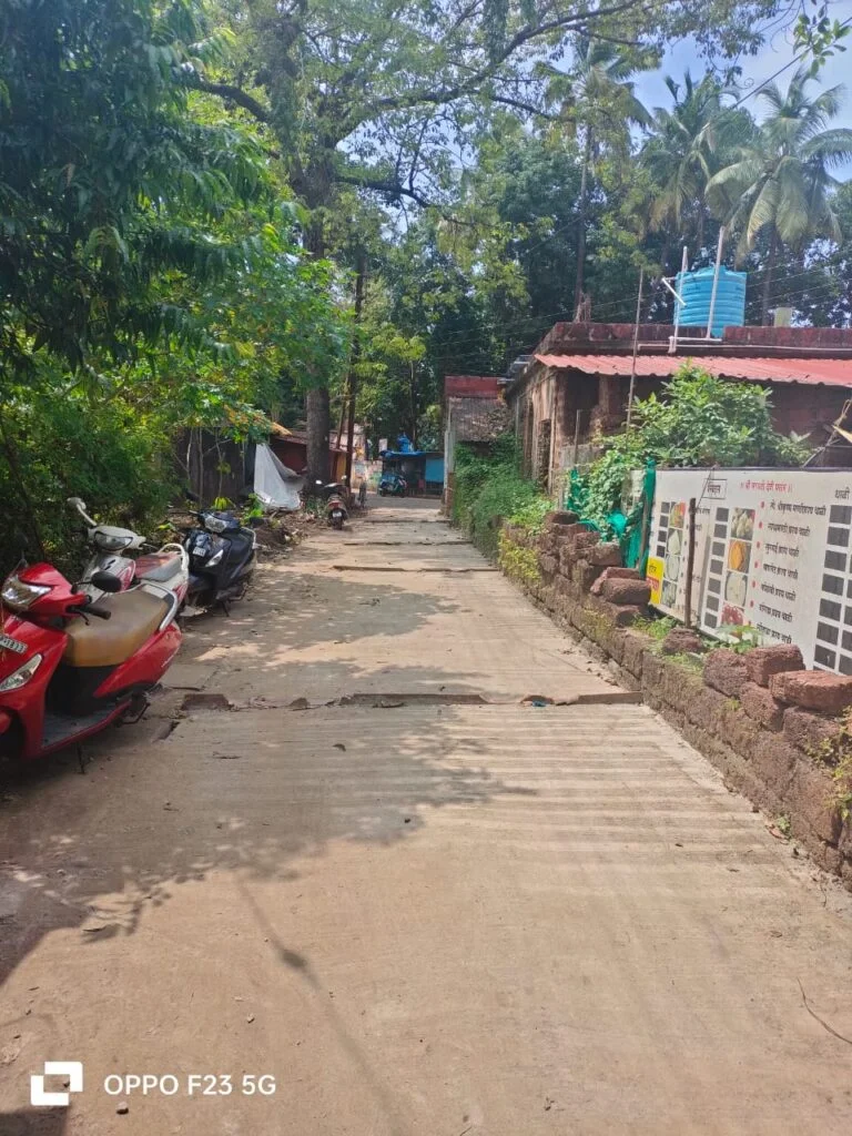 फोवकांडा पिंपळ ते इंदिरा काॅम्प्लेक्स रोड काॅक्रिटीकरण पूर्ण व रस्ता वाहतुकीसाठी खुला.