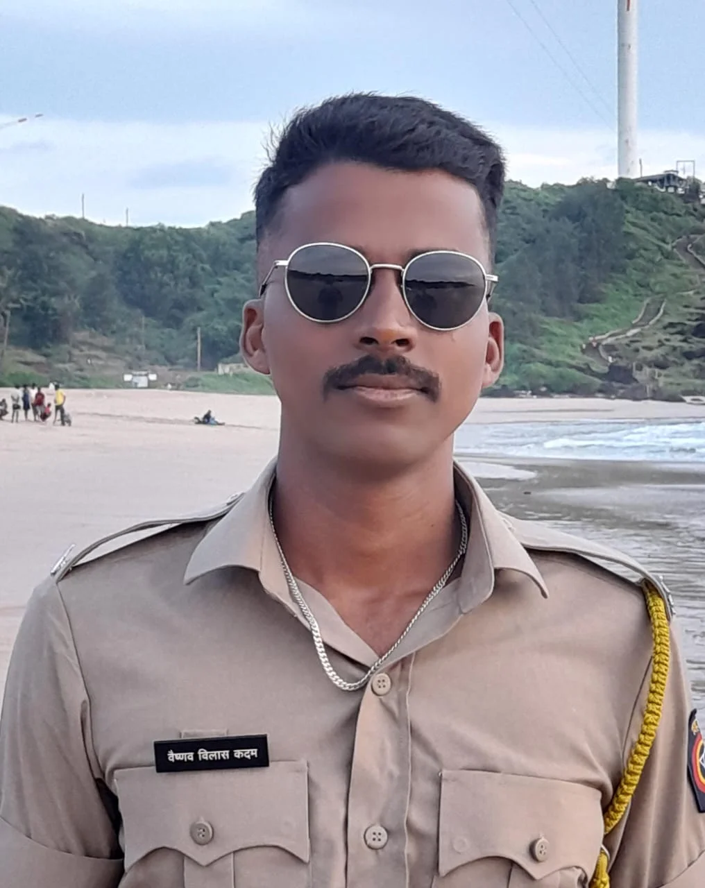 साळशी येथील वैष्णव कदम सशस्त्र पोलीस शिपाई पदी.