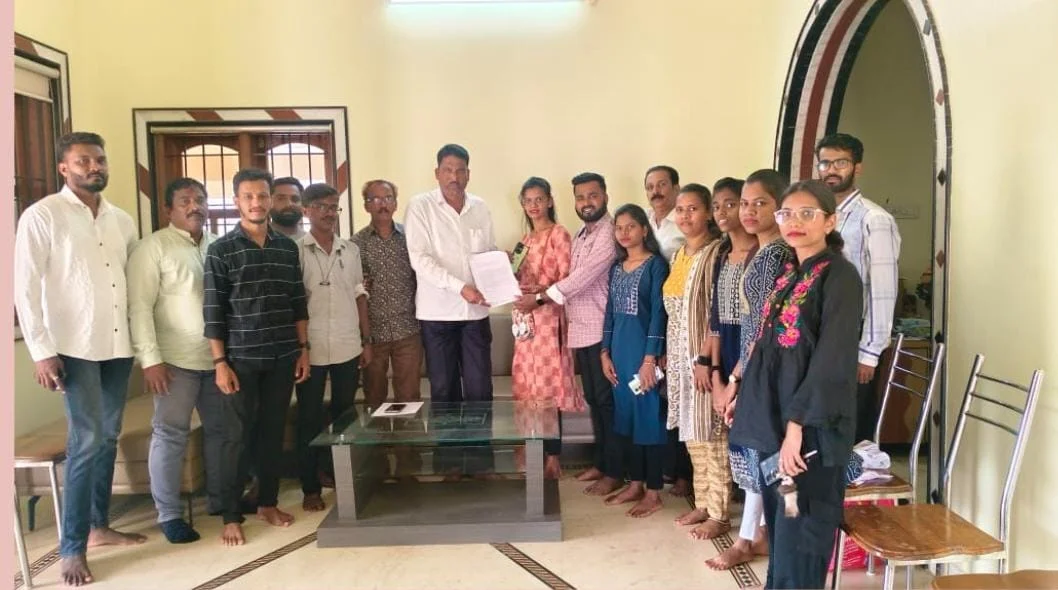 आम्हाला पुन्हा बेरोजगार होण्यापासून वाचवा..!