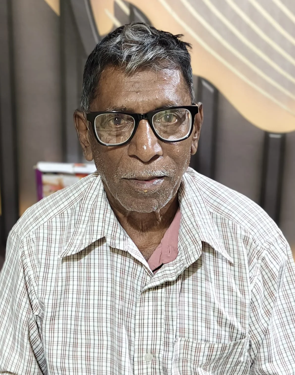 दत्ताराम उर्फ बुधाजी आबा खानविलकर यांचे मुंबई येथे निधन.