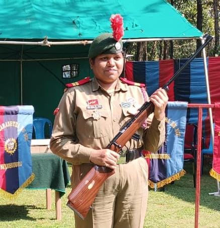 राष्ट्रीय स्तरावरील नेमबाजी स्पर्धेसाठी सिंधुदुर्ग कॉलेज मालवणची विद्यार्थिनी हर्षदा पवार हिची निवड.