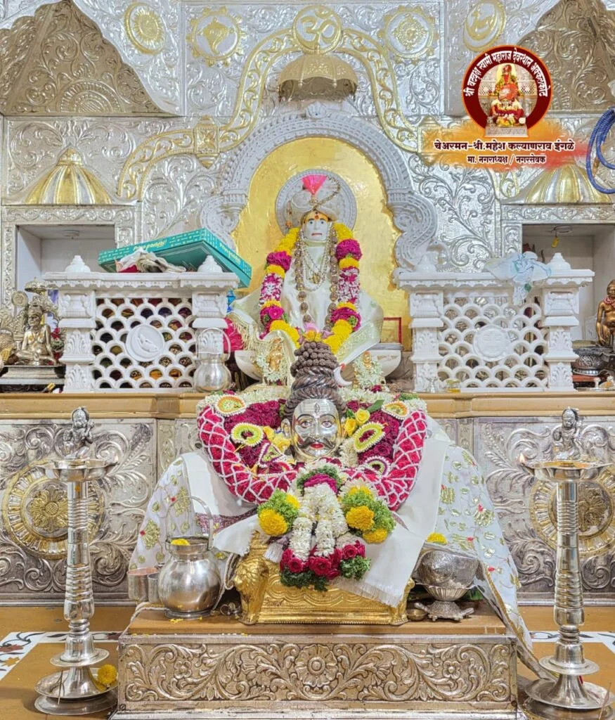 अक्कलकोट येथे स्वामी समर्थांचा प्रकट दिन सोहळा भक्तीभावाने साजरा.