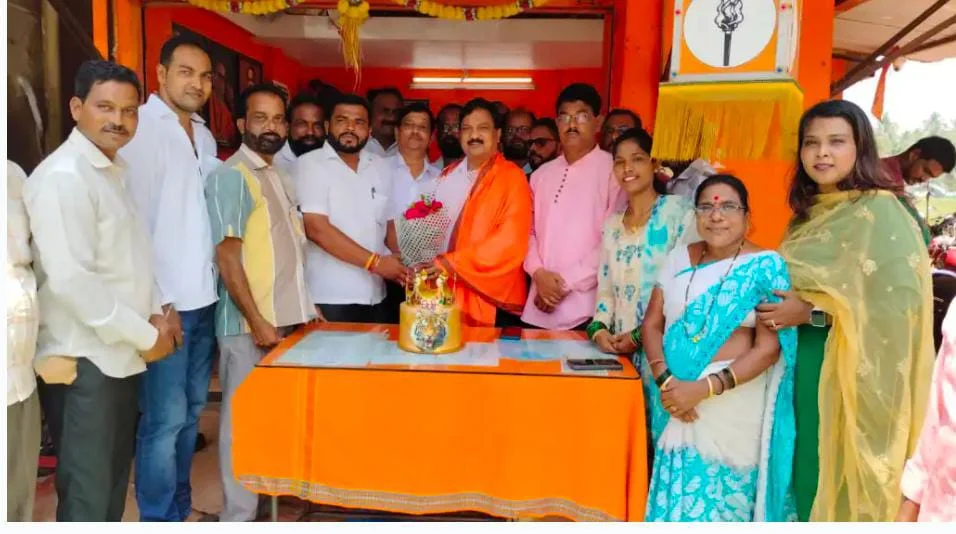 मालवणात माजी आमदार परशुराम उपरकर यांचा वाढदिवस उत्साहात.