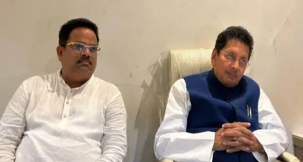 विकास कसा करायला हवा हे आम्हाला चांगलं माहीत आहे.