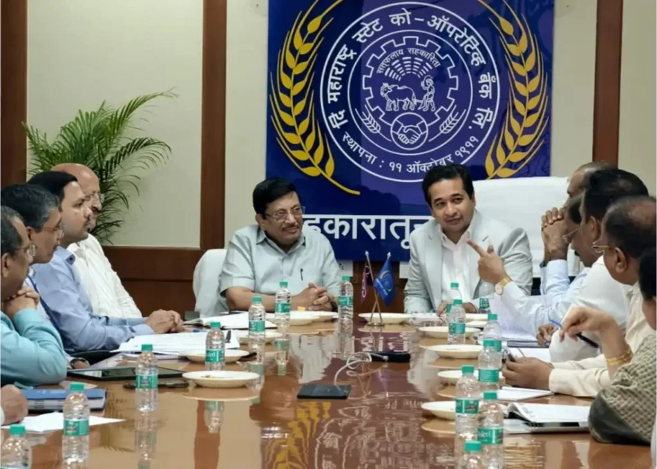 मच्छीमारांसाठी राज्य सहकारी बॅंकेकडून एक हजार कोटी रुपयांची तरतूद.