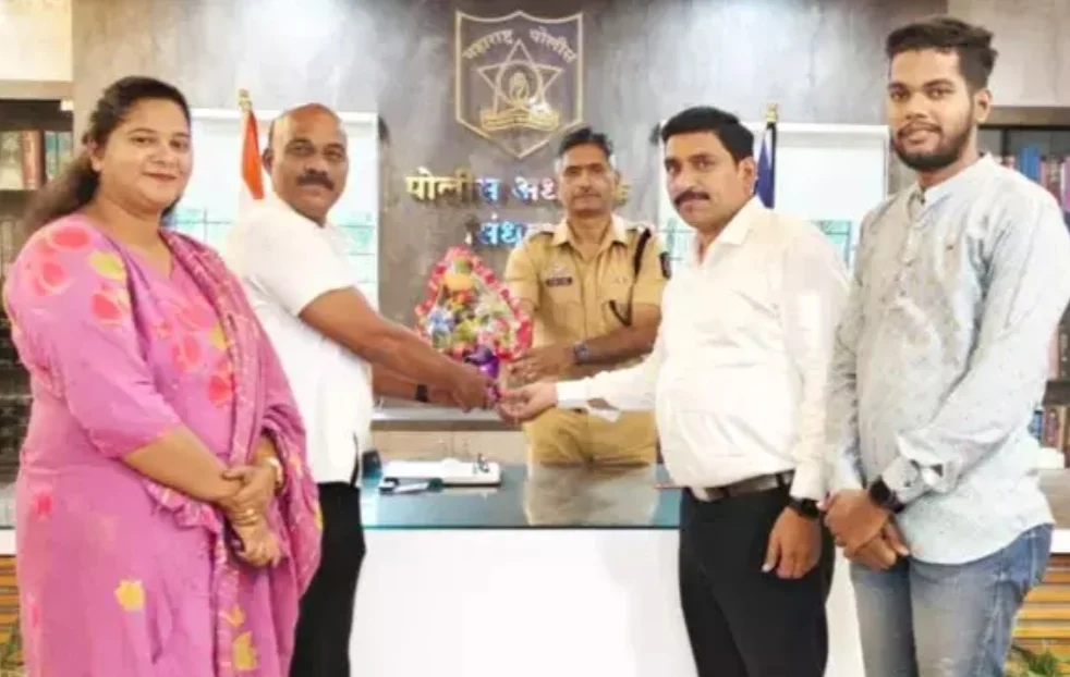 शिवसेना पदाधिकाऱ्यांनी नूतन पोलिस अधिक्षकांची घेतली सदिच्छा भेट.