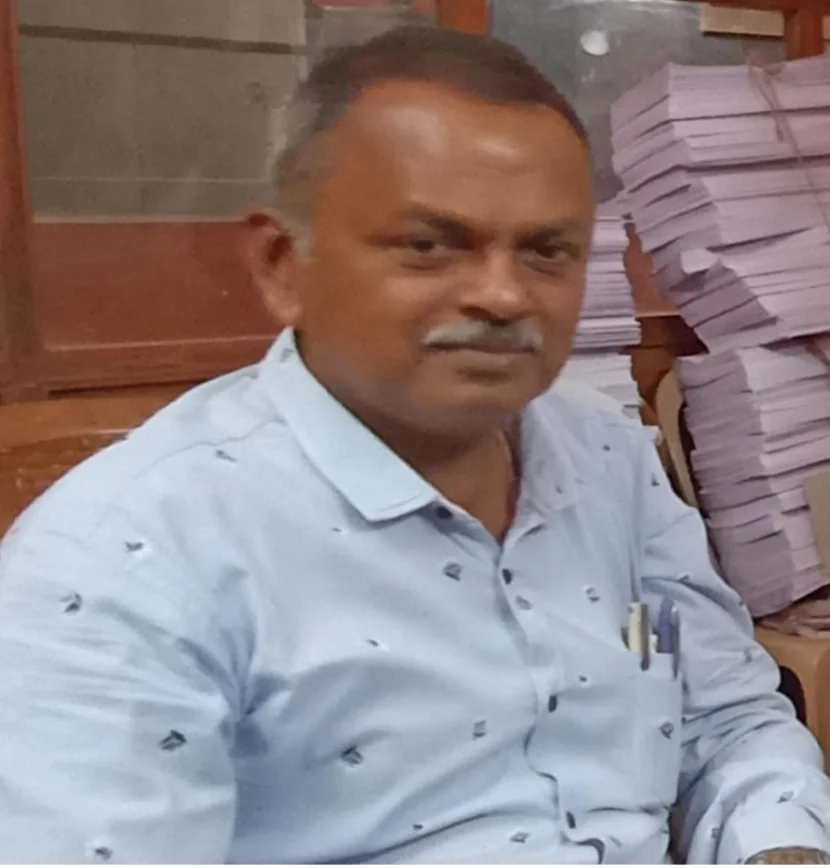 एस्. एम्. हायस्कूलचे प्राध्यापक रविंद्र पाटील यांचे निधन.