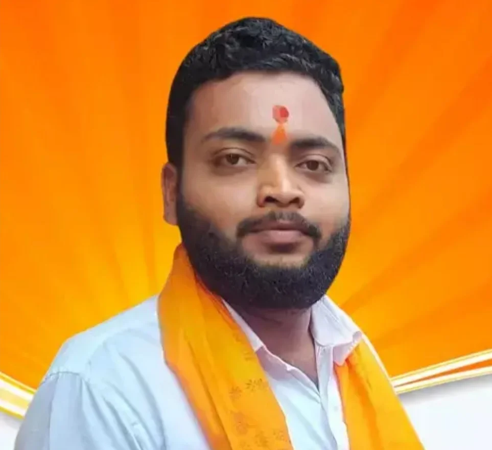 शिवसेना युवासेना सिंधुदुर्ग जिल्हाध्यक्षपदी संग्राम साळसकर नियुक्त.