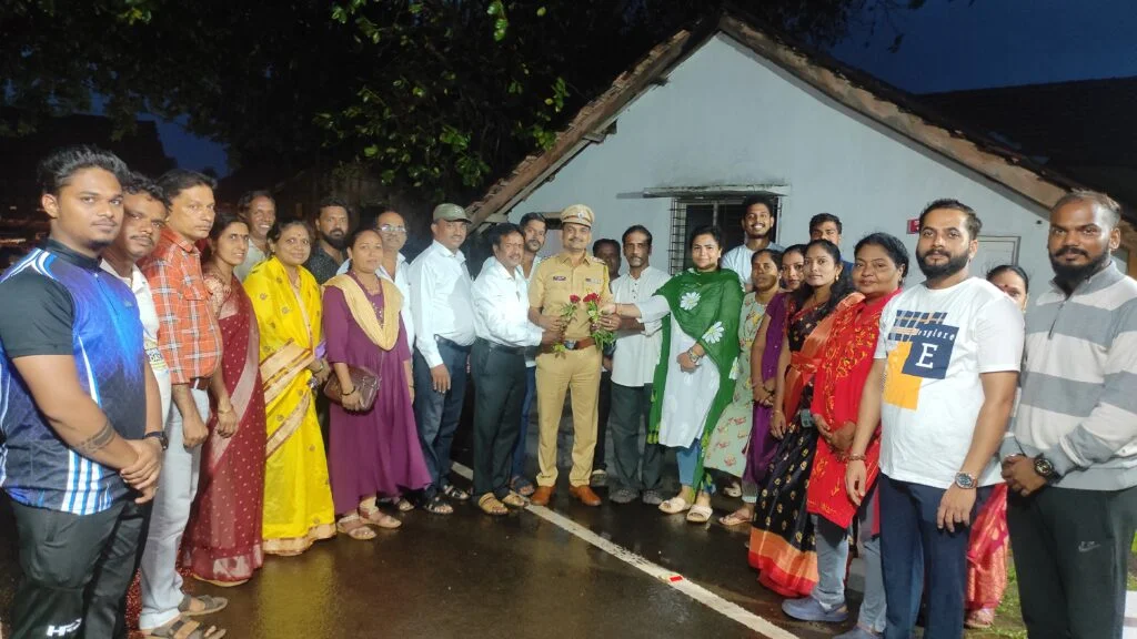 पोलीस निरीक्षक प्रवीण कोल्हे यांच्या बदलीच्या पार्श्वभूमीवर विविध सामाजिक संघटनांच्या वतीने सत्कार सदिच्छा.