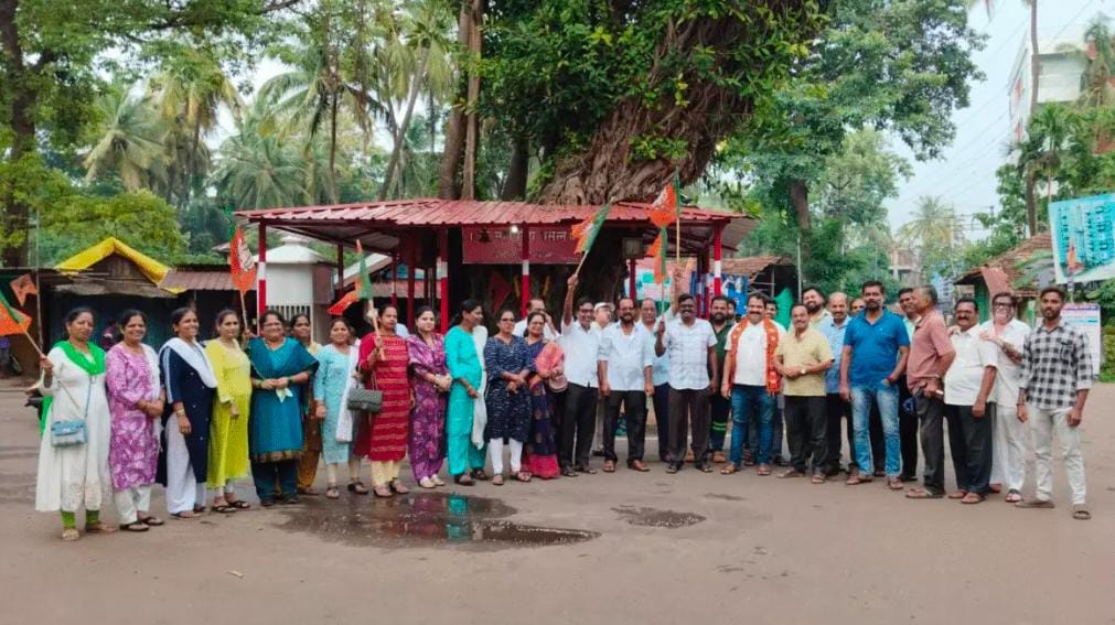 मालवणात भाजपाच्या वतीने आमदार रविंद्र चव्हाण यांच्या प्रदेशाध्यक्षपदी निवडीबद्दल जल्लोष.