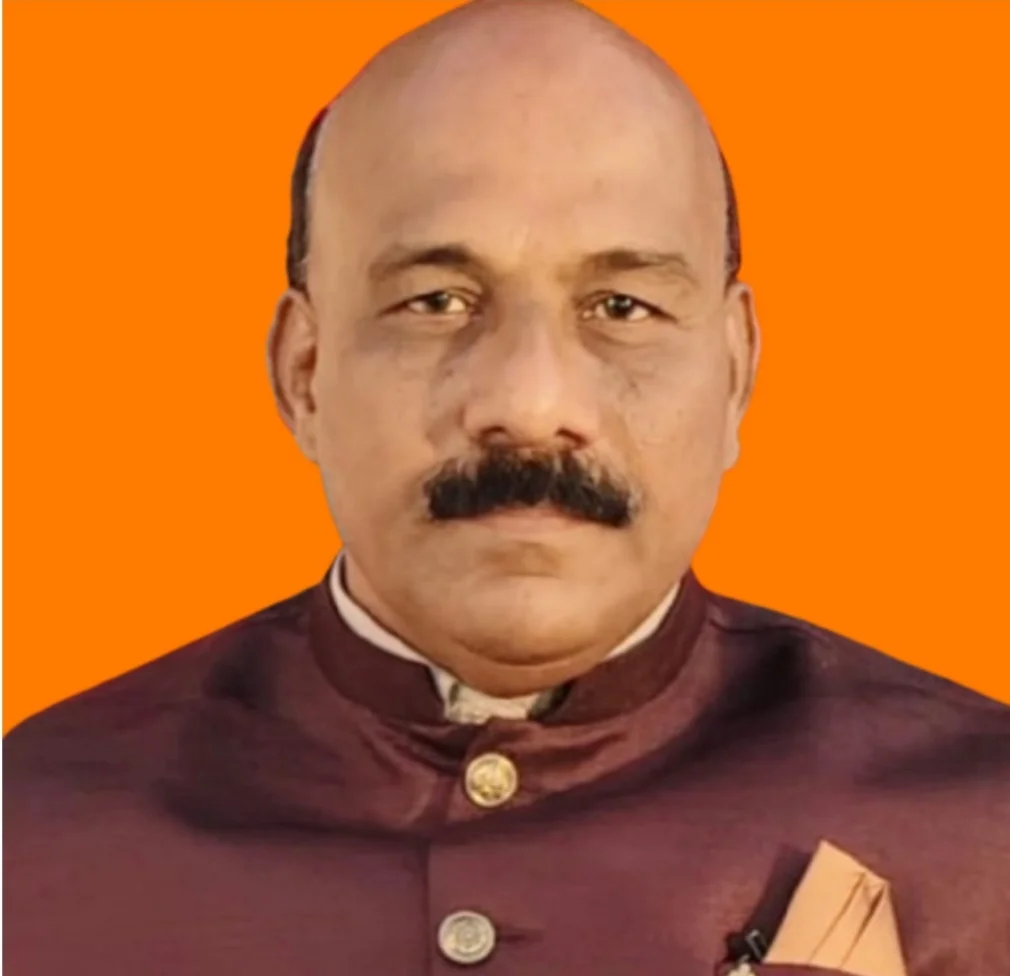 महाराष्ट्र राज्य शिवसेना शिक्षकेतर कर्मचारी सेना सिंधुदुर्ग जिल्हा संघटक पदी किसन मांजरेकर नियुक्त.