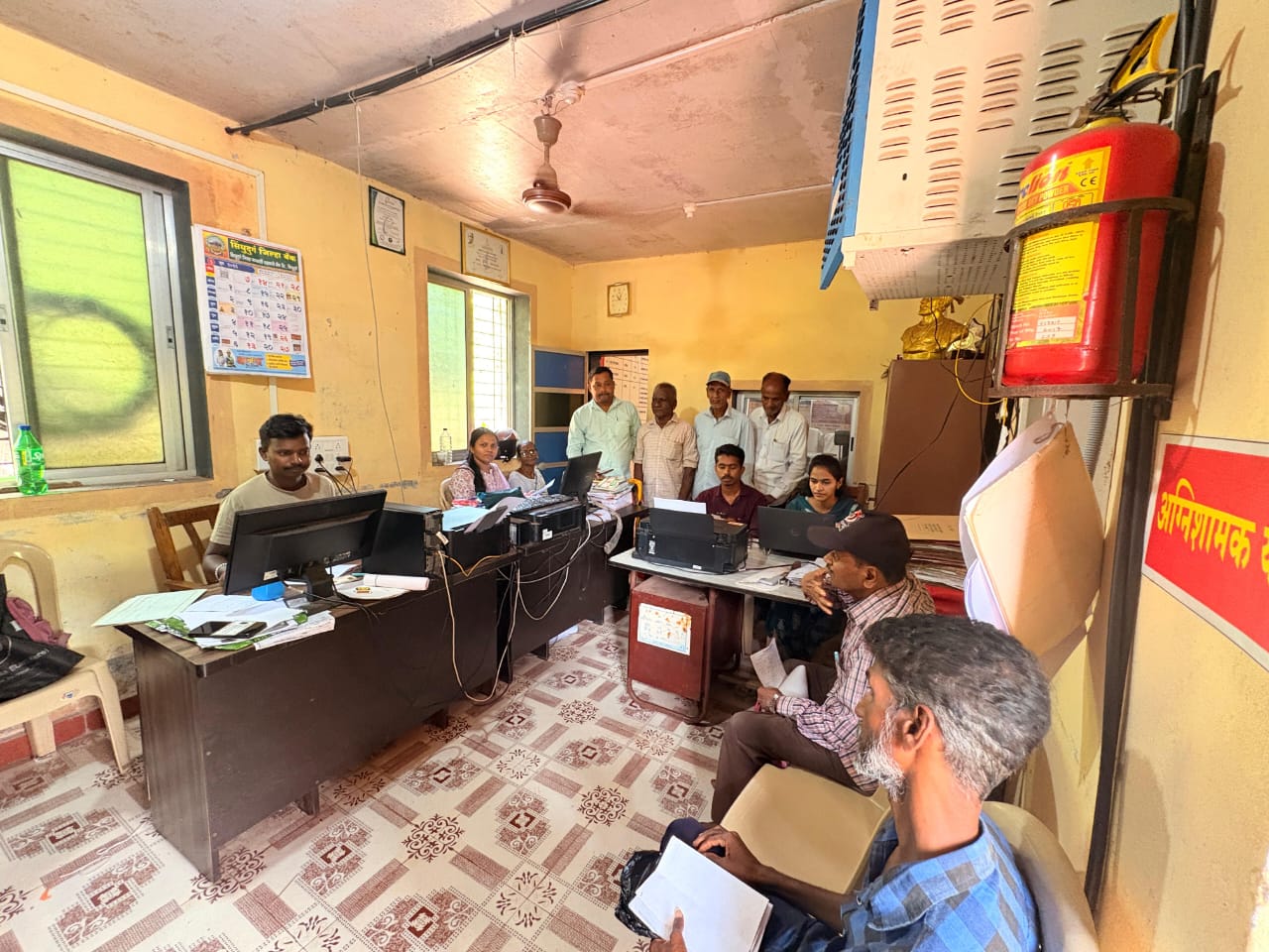 पळसंब कार्यक्षेत्रातील शेतकरी ग्रामस्थांसाठी 'फार्मर आयडी शिबिर' संपन्न.